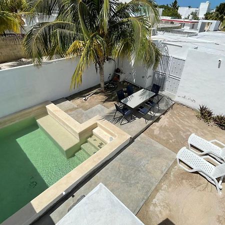 Pueblo Chicxulub Casa Con Piscina En Chixchulub A 100 M De La Playaヴィラ エクステリア 写真