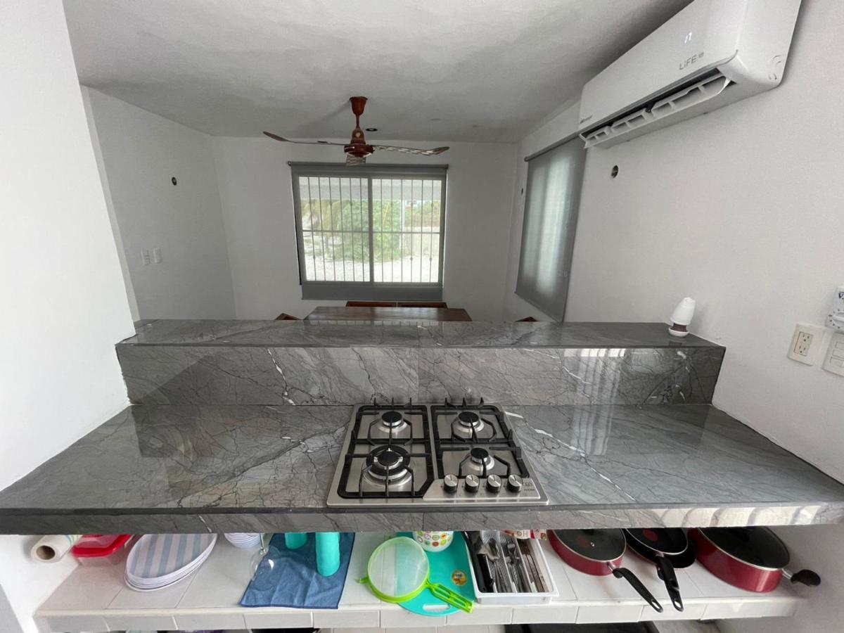 Pueblo Chicxulub Casa Con Piscina En Chixchulub A 100 M De La Playaヴィラ エクステリア 写真